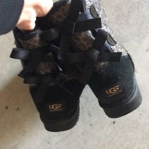 Leopard print glitter Uggs